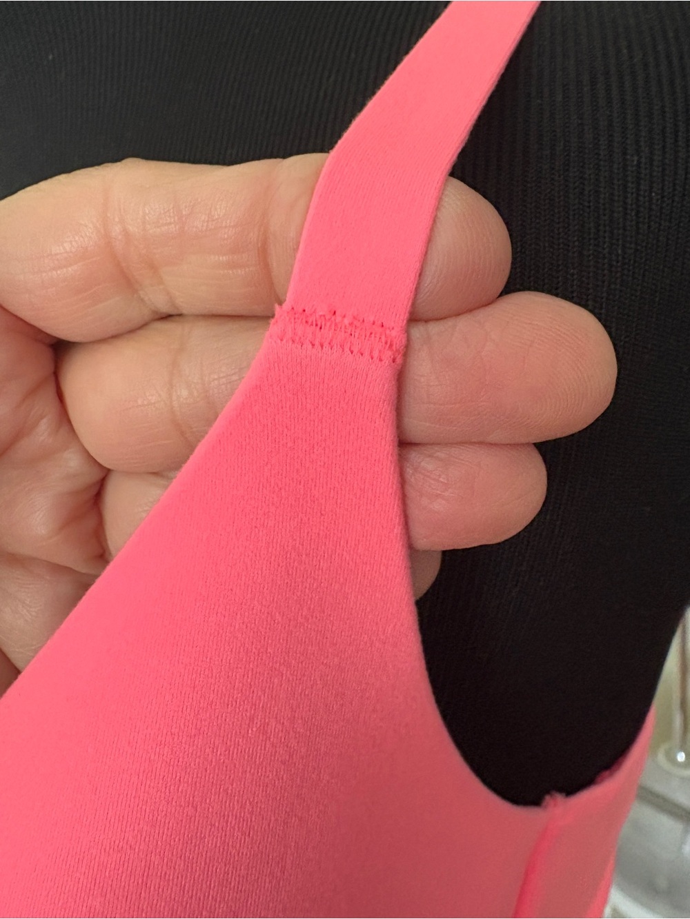 Victoria’s Secret Lightly Lined Wireless Plunge Bra 34DD - Picture 10 of 12
